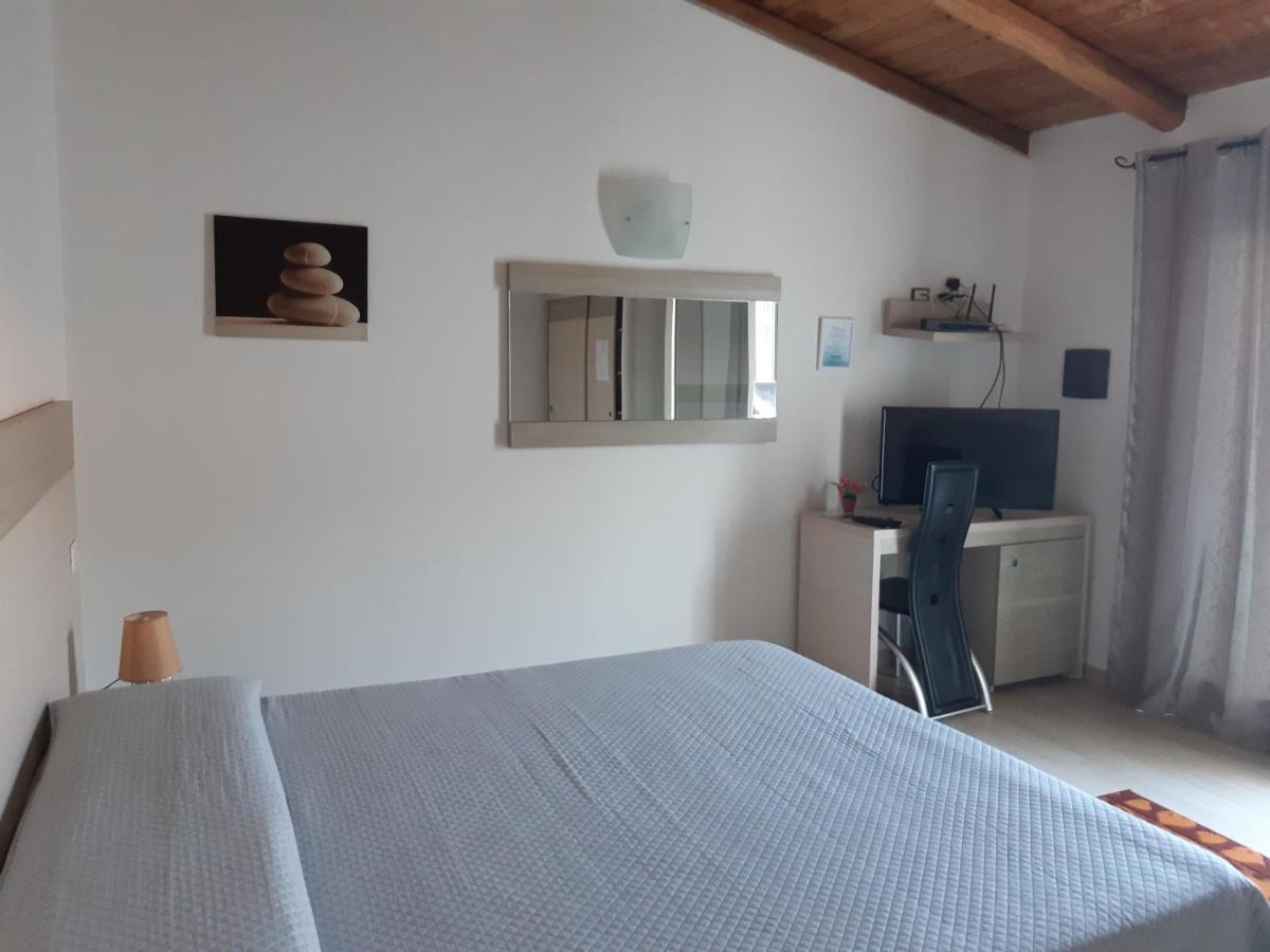 Bed and Breakfast Sole&Sale San Teodoro  Exterior foto